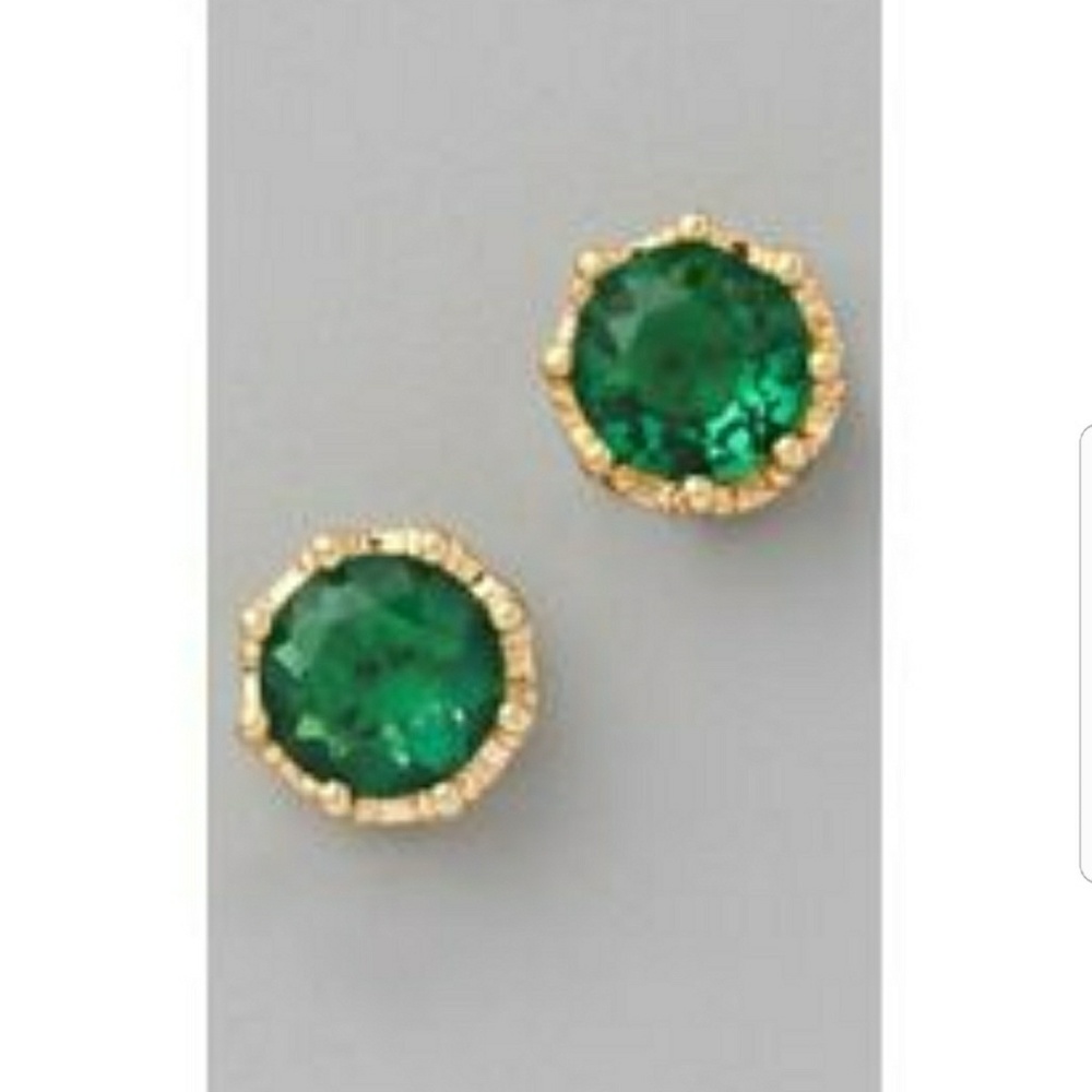 ISO IN SEARCH OF GREEN JUICY COUTURE STUD EARRING